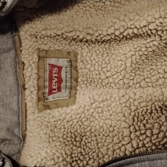 Levis Carhartt-type coat - Picture 2 of 4